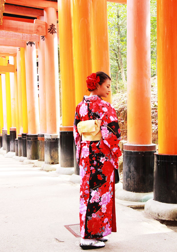 kimono-kyoto-fushimi-inari-taisha-5