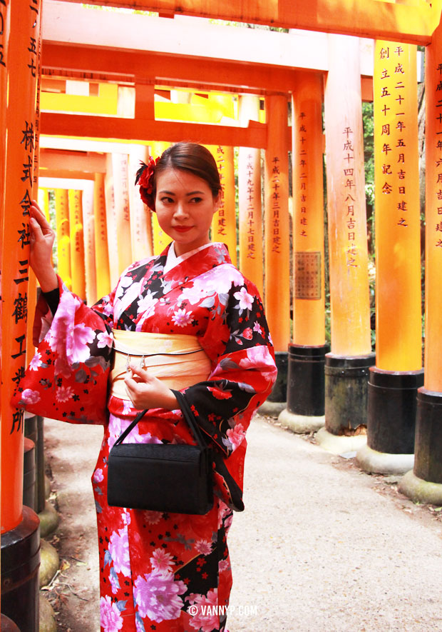 kimono-kyoto-fushimi-inari-taisha-6